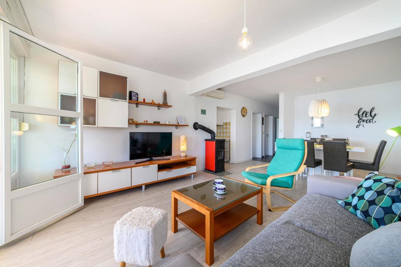 Apartment Seaside Žaborić Eksteriør billede