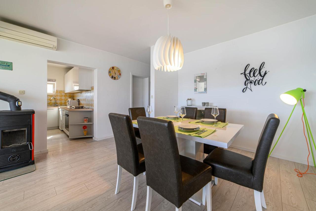 Apartment Seaside Žaborić Eksteriør billede