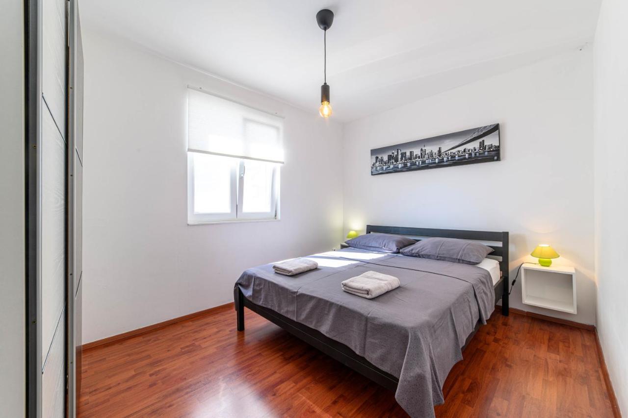 Apartment Seaside Žaborić Eksteriør billede