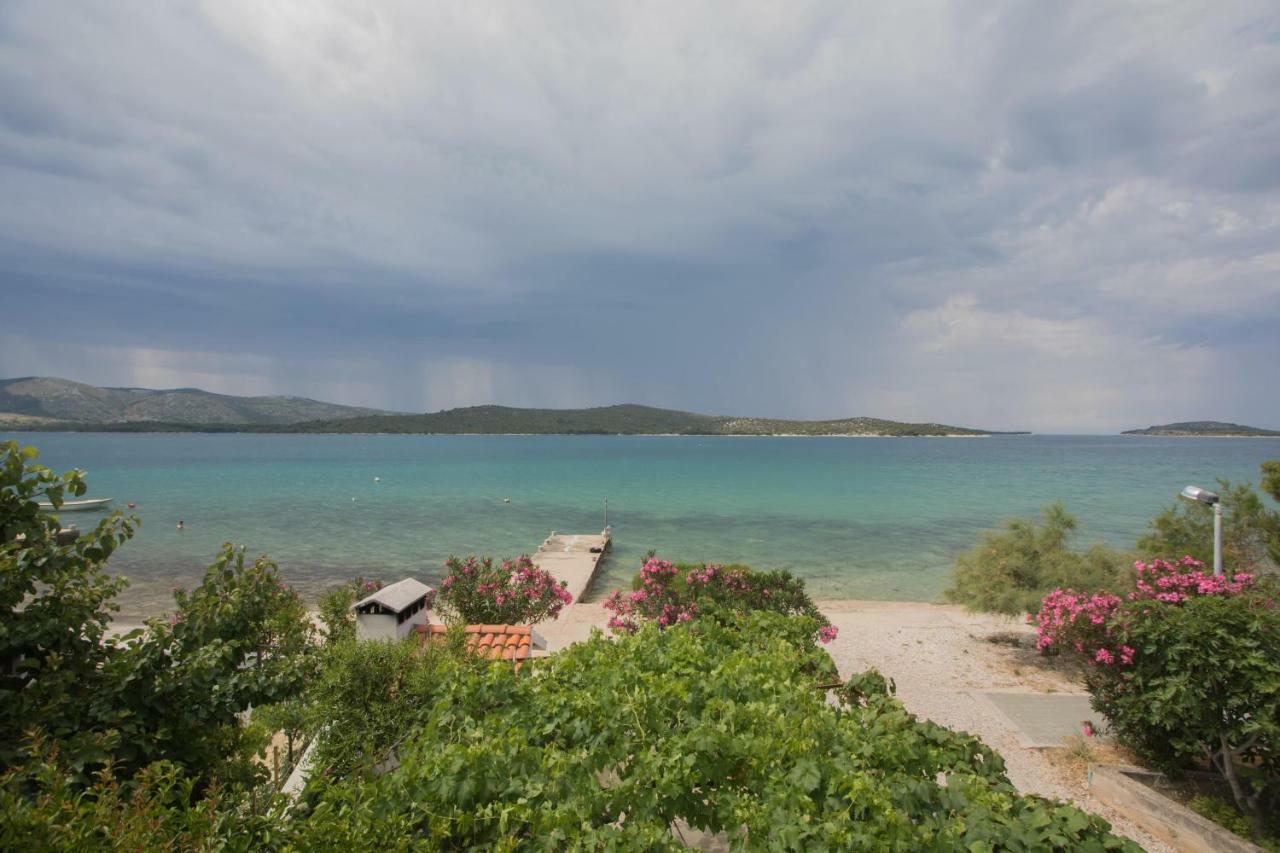 Apartment Seaside Žaborić Eksteriør billede