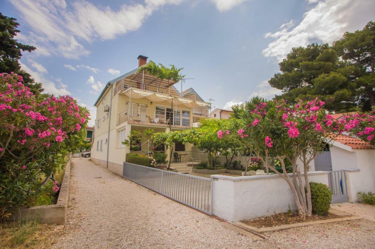 Apartment Seaside Žaborić Eksteriør billede